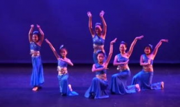 彩云之南舞蹈视频